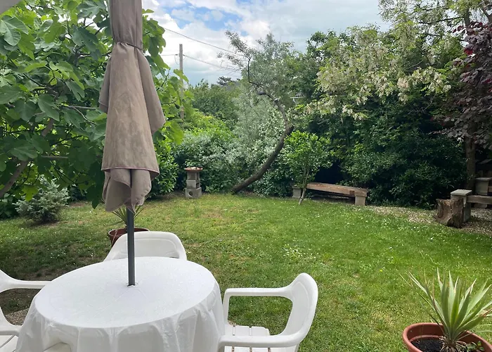 Lägenhet Studio Apartmanok *