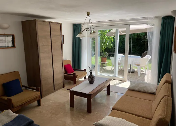 Studio Apartmanok バラトンフレド